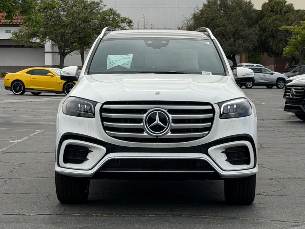 New 2026 Mercedes-Benz GLS 580 4MATIC image 5