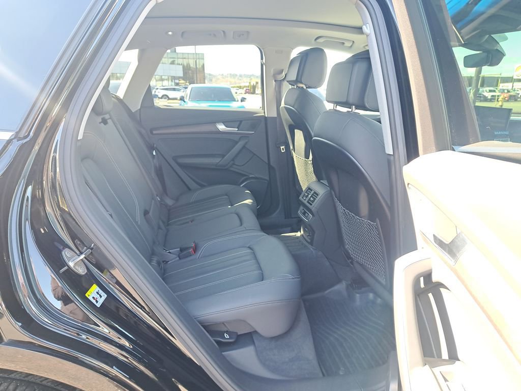 Used 2021 Audi Q5 2.0T Premium Plus w/ Premium Plus Package image 15