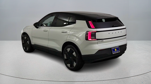 New 2026 Volvo EX30 Plus w/ Protection Package Premier AWD/4WD image 5