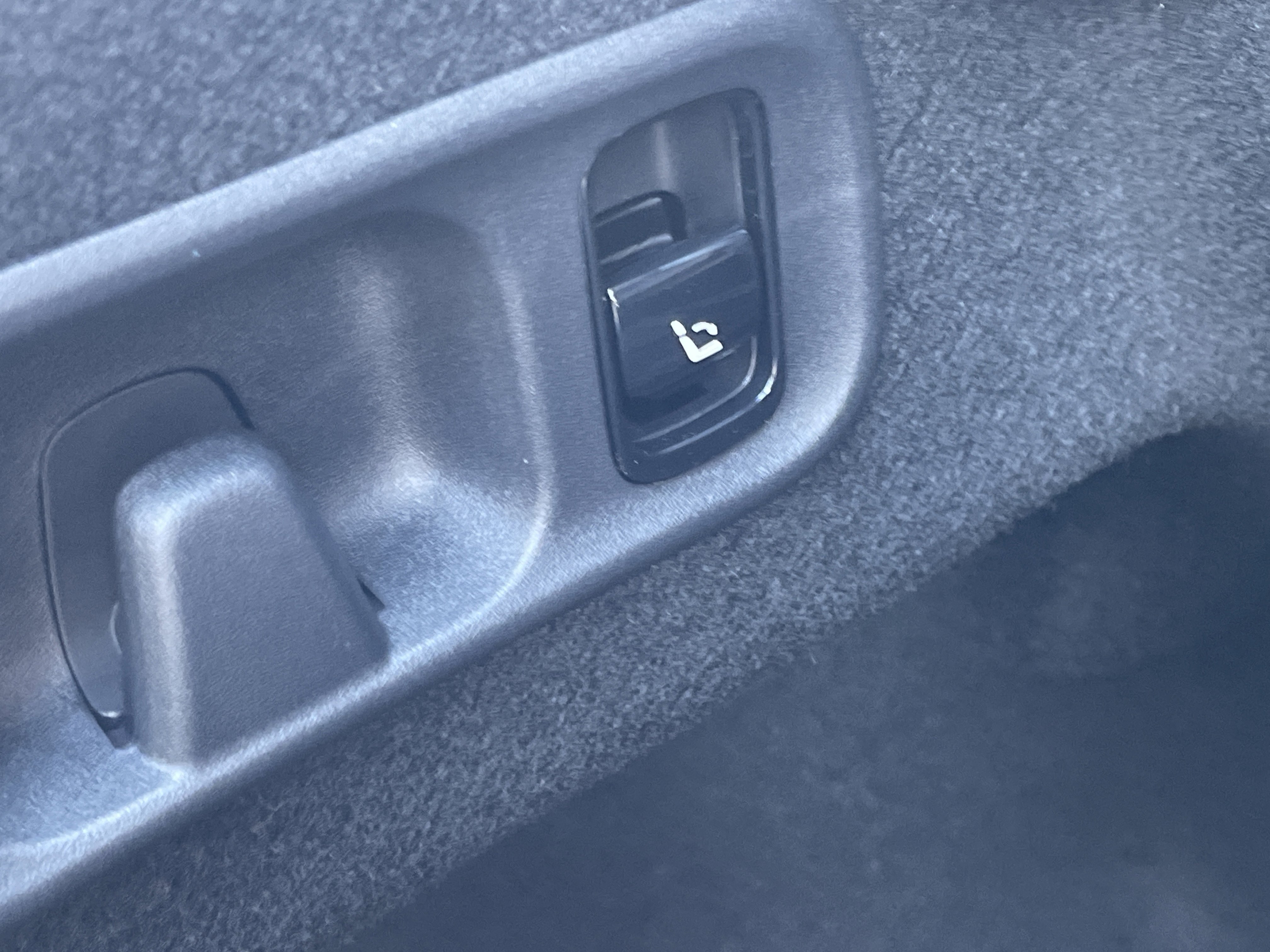 New 2026 Mercedes-Benz C 300 Sedan image 10