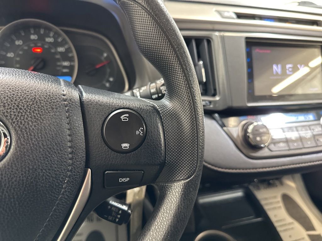 Used 2014 Toyota RAV4 XLE image 30
