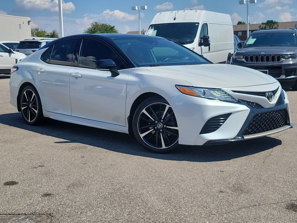 Used 2020 Toyota Camry XSE FWD image 33