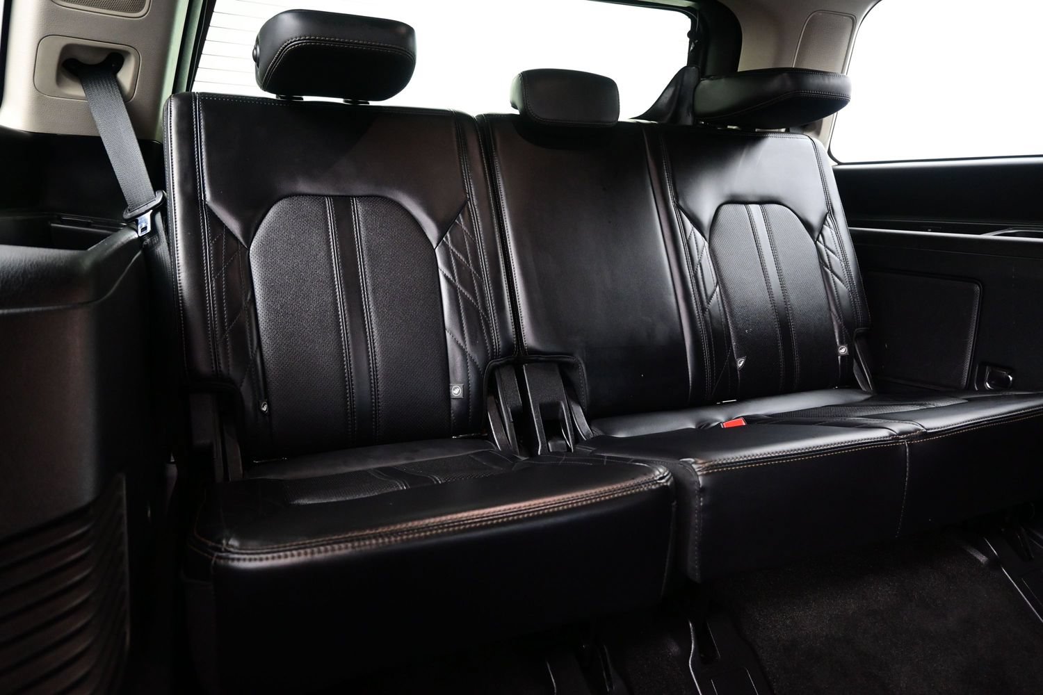 Used 2021 Ford Expedition Platinum AWD/4WD image 17