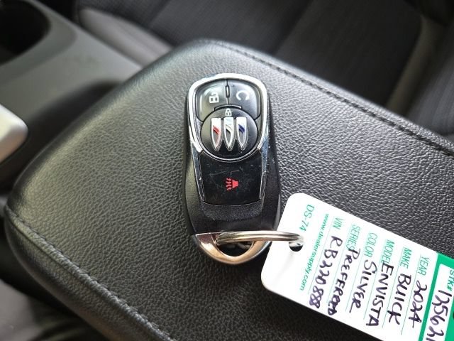 Used 2024 Buick Envista Preferred w/ Convenience I Package FWD image 9