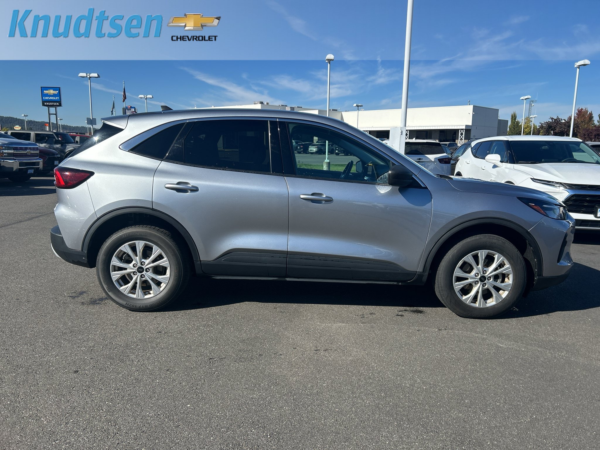 Used 2024 Ford Escape Active AWD/4WD image 8