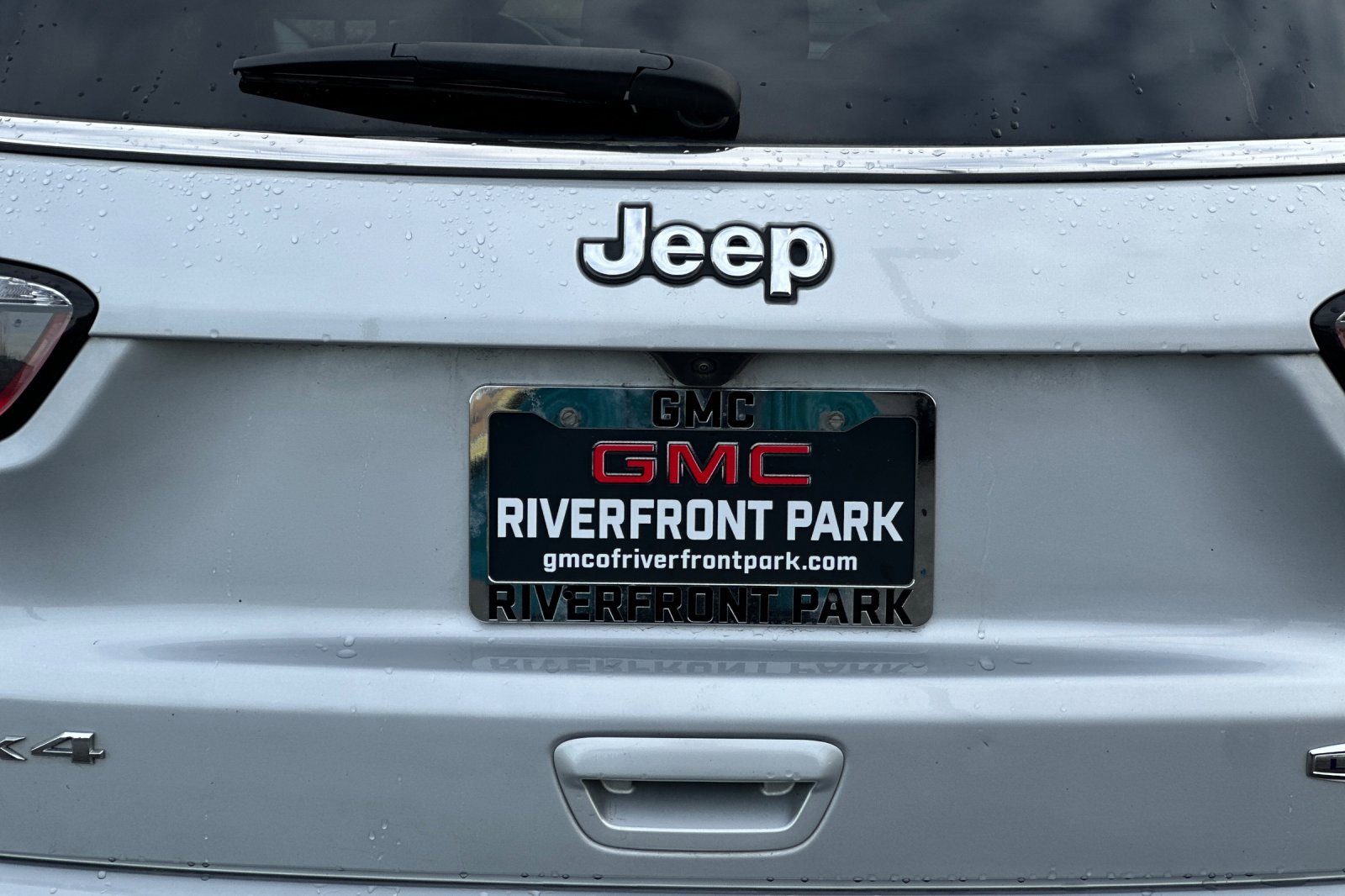 Used 2024 Jeep Compass Latitude image 45