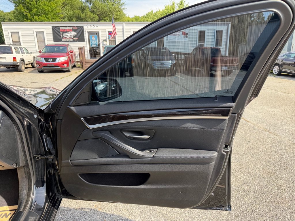 Used 2014 BMW 535i Sedan RWD image 14