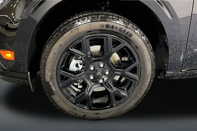 New 2025 Ford Maverick Lobo AWD/4WD image 13