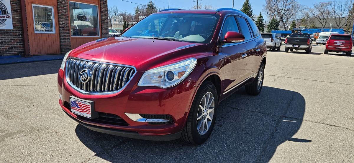 Used 2017 Buick Enclave Leather FWD image 2