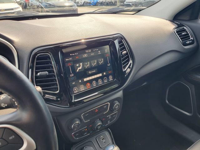Used 2020 Jeep Compass Limited AWD/4WD image 27