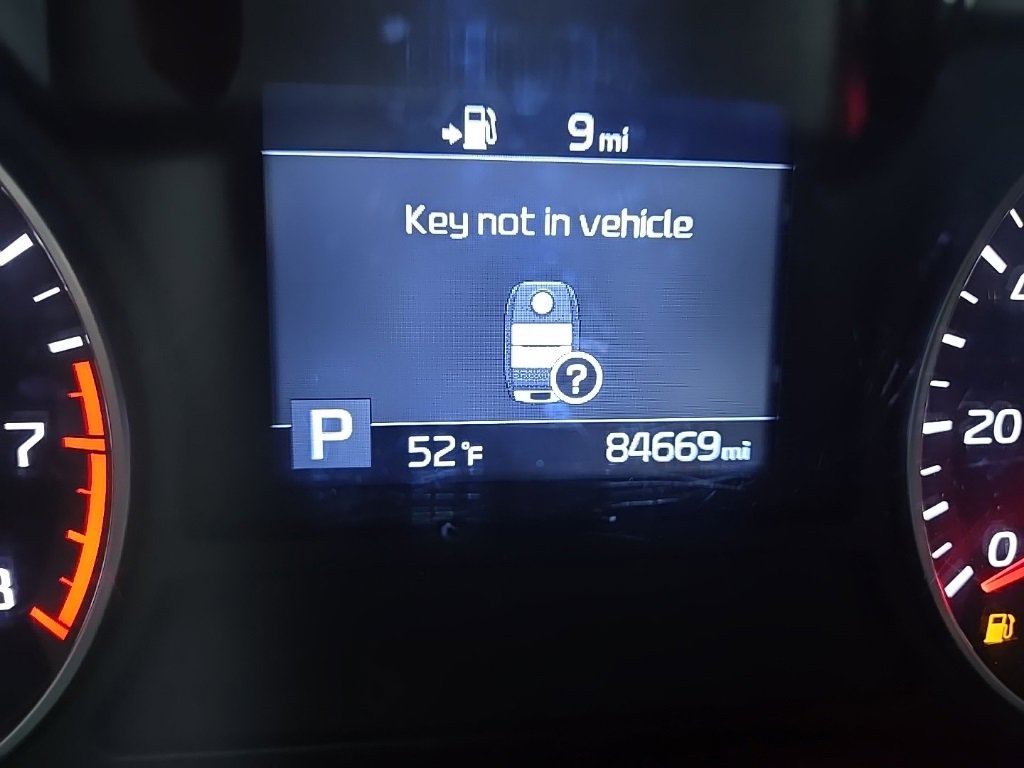 Used 2020 Kia Optima S image 42