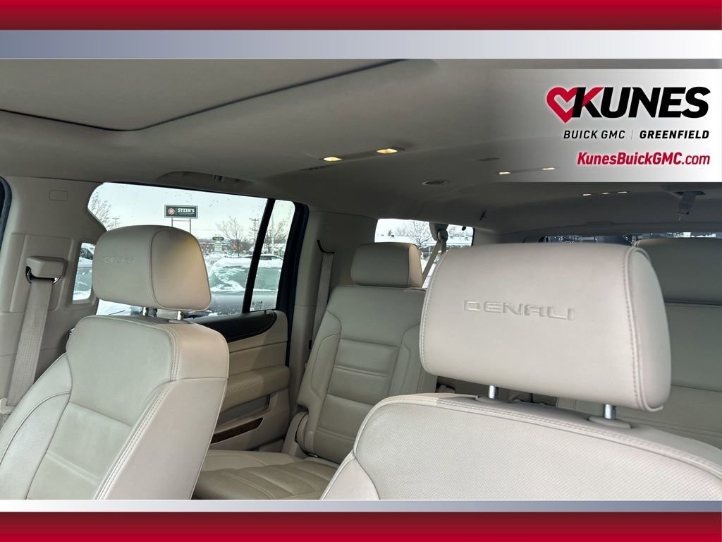 Used 2018 GMC Yukon XL Denali image 14