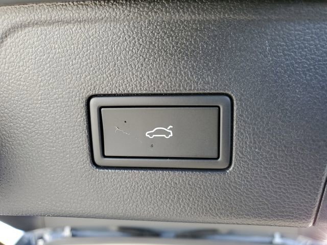 New 2026 Volkswagen Atlas SEL image 8