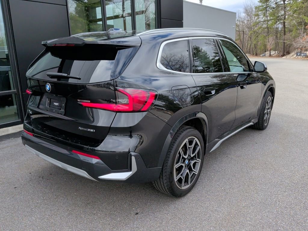 Used 2023 BMW X1 xDrive28i w/ Premium Package image 7