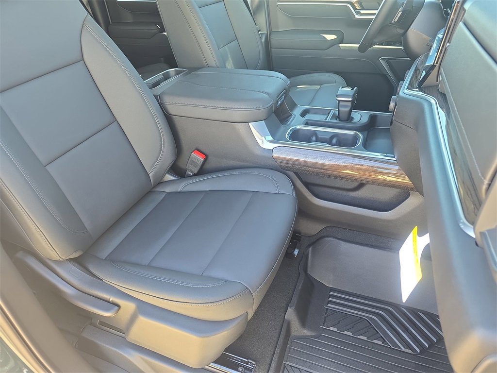 New 2026 Chevrolet Silverado 1500 LT w/ All Star Edition Plus image 10