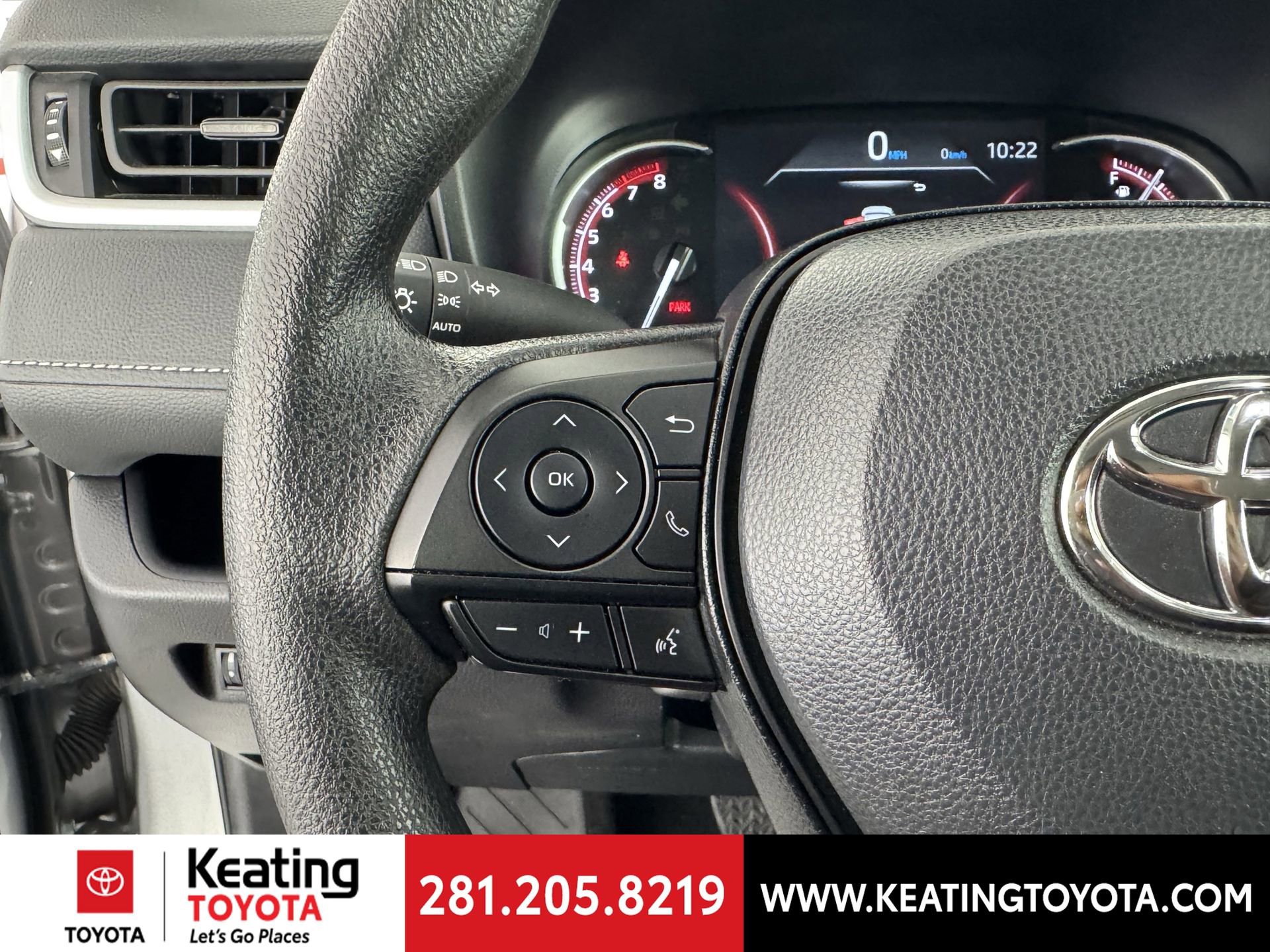 Used 2025 Toyota RAV4 XLE image 25