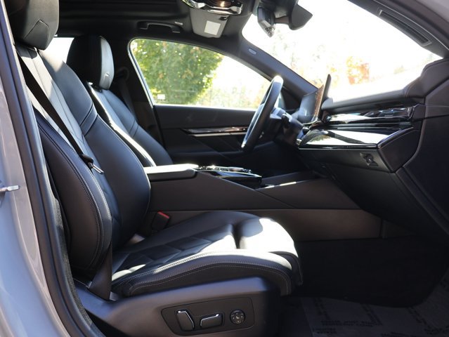 Certified 2024 BMW i5 eDrive40i w/ M Sport Package RWD image 26