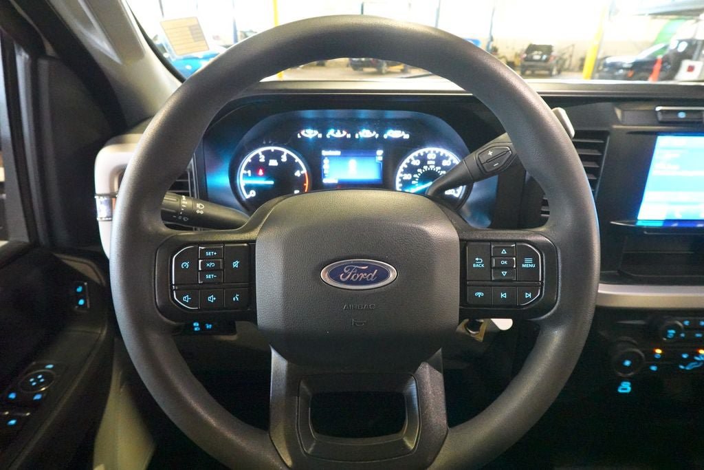 Used 2023 Ford F250 XL AWD/4WD image 10