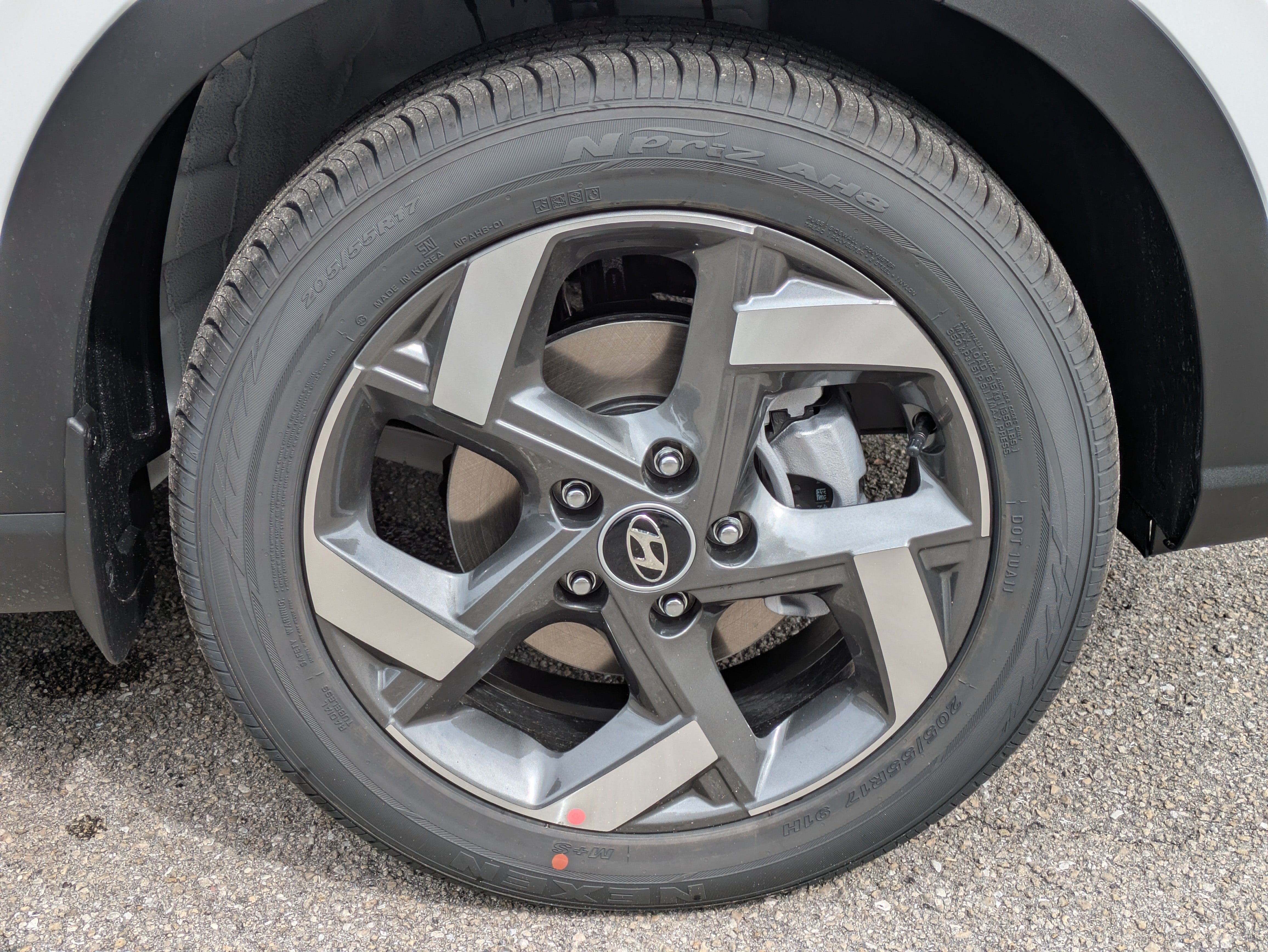 New 2026 Hyundai Venue SEL FWD image 11