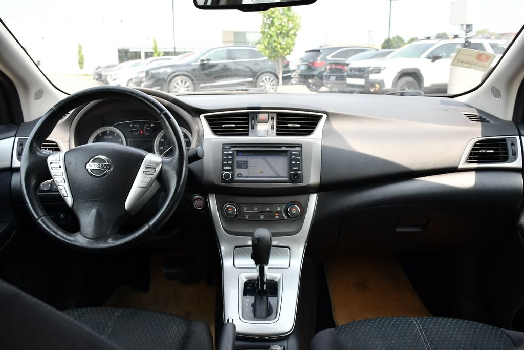 Used 2014 Nissan Sentra SR w/ Premium Package FWD image 22