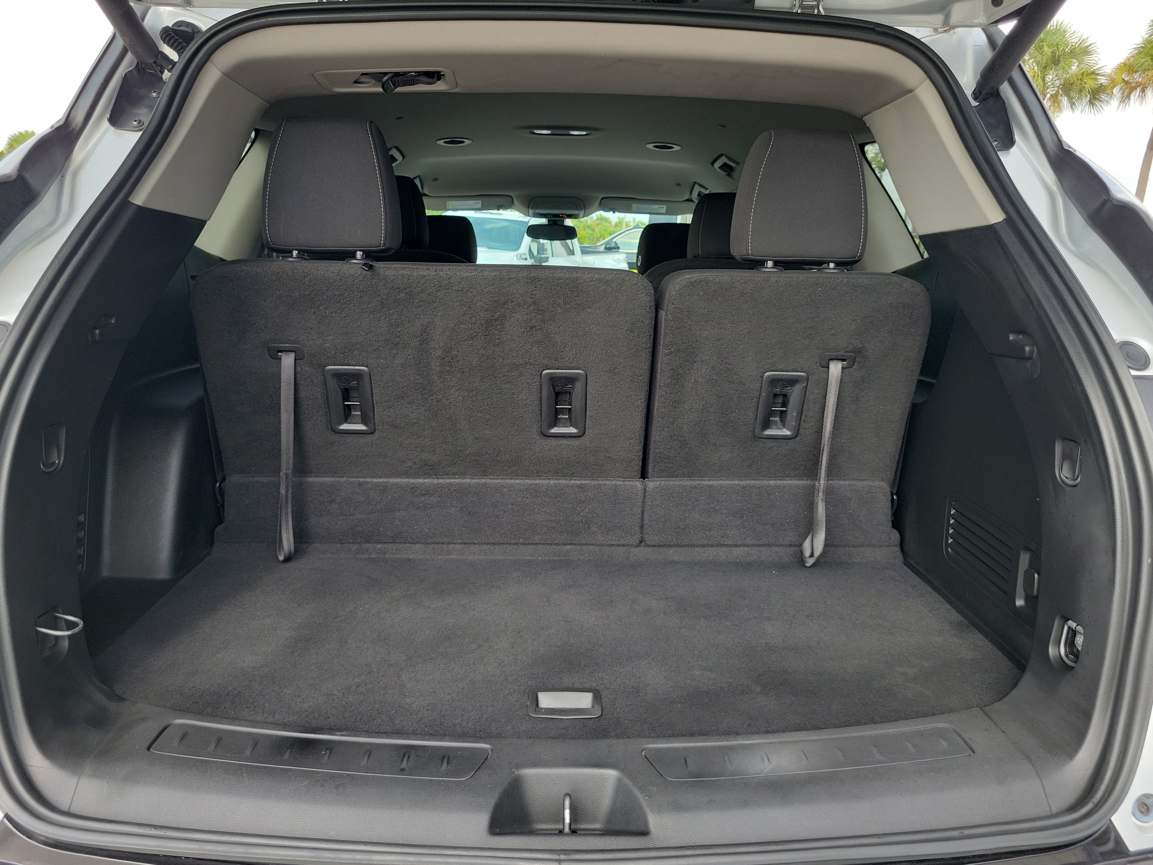 Used 2020 Buick Enclave Preferred FWD image 16