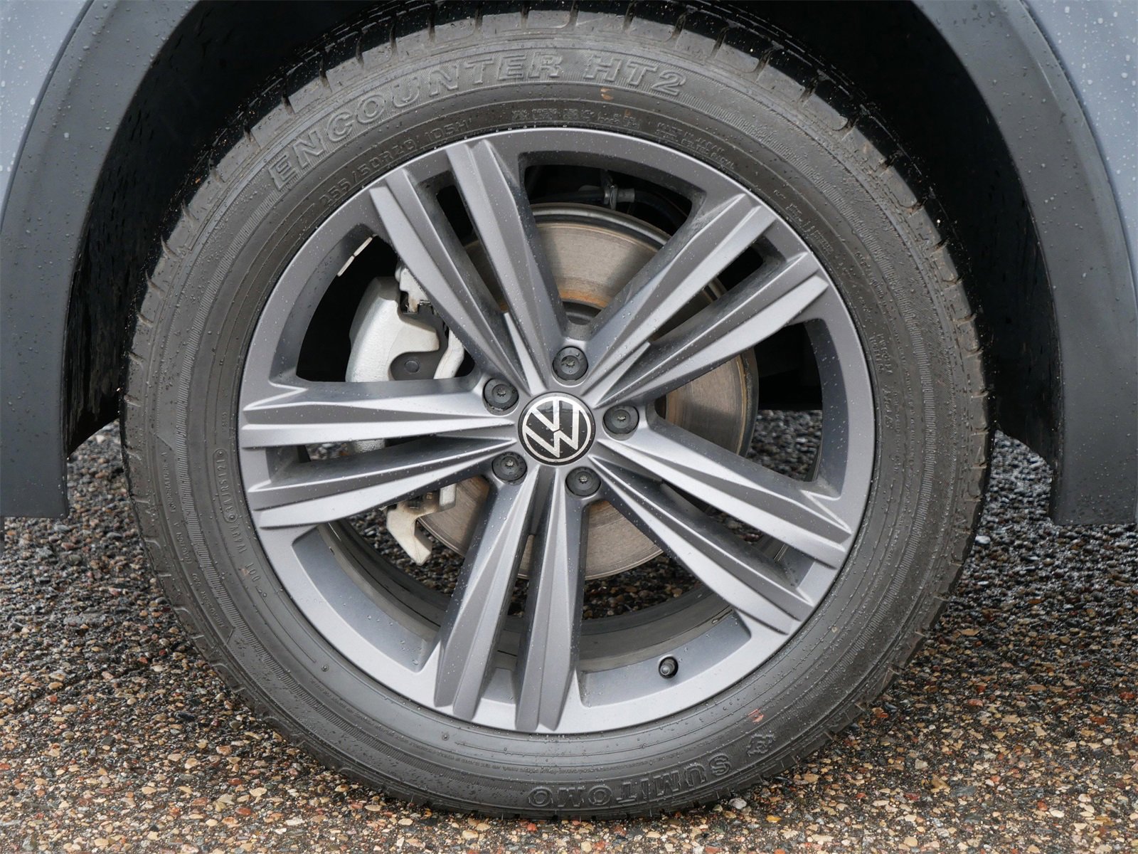 Used 2021 Volkswagen Atlas Cross Sport SE w/ Panoramic Sunroof Package image 9