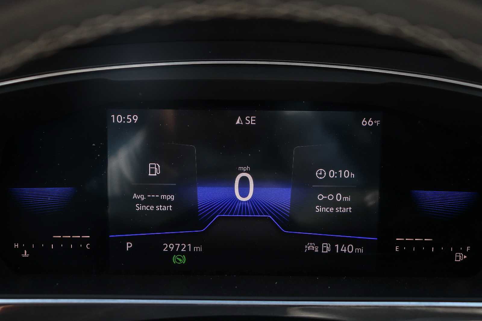 Used 2023 Volkswagen Tiguan SE w/ Panoramic Sunroof Package image 20