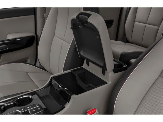 Used 2019 Kia Sedona SX FWD image 17