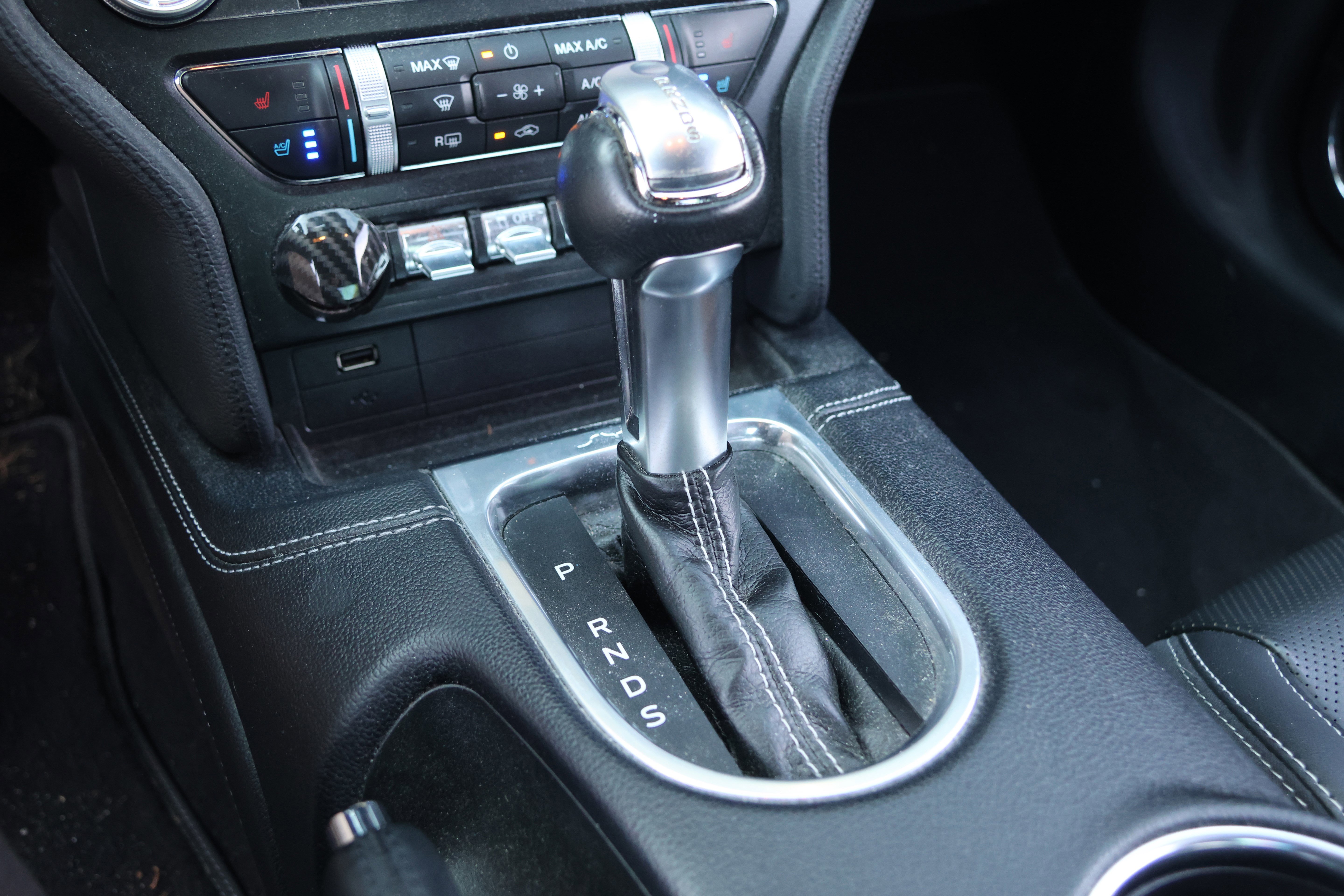 Used 2019 Ford Mustang GT Premium w/ GT Performance Package RWD image 30