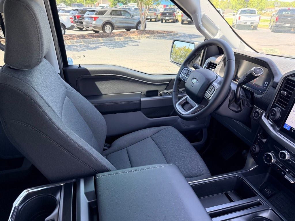 New 2026 Ford F150 XLT w/ Equipment Group 302A MID AWD/4WD image 12