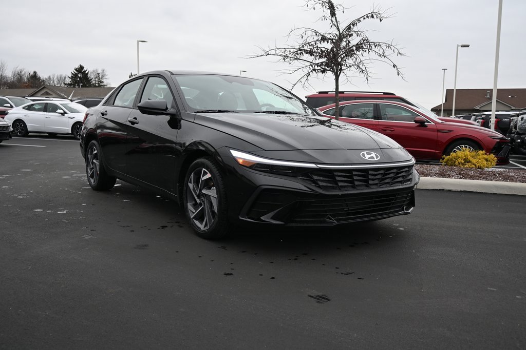 Used 2025 Hyundai Elantra Sport