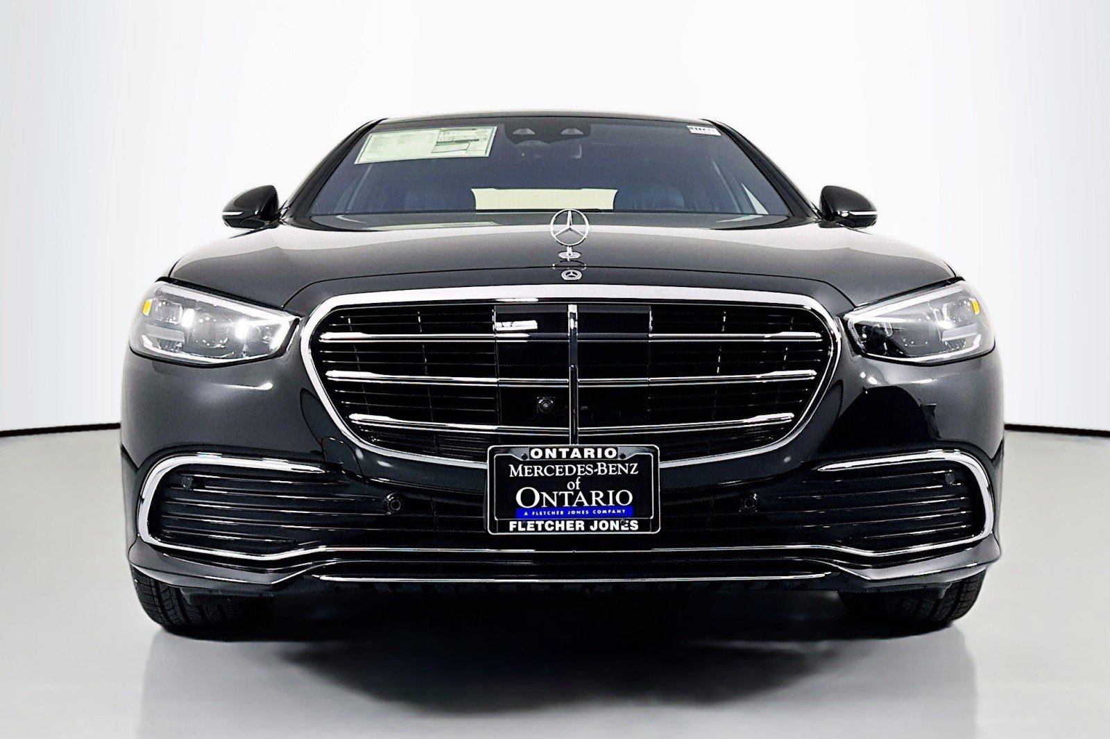 New 2026 Mercedes-Benz S 500 4MATIC image 2