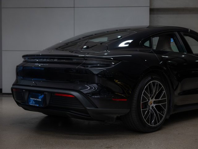 New 2025 Porsche Taycan 4S image 23