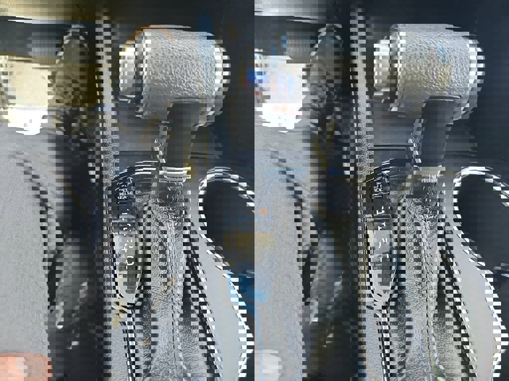 Used 2022 Kia K5 GT-Line image 26