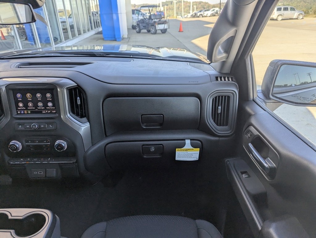 New 2026 GMC Sierra 1500 Pro w/ Graphite Edition image 4