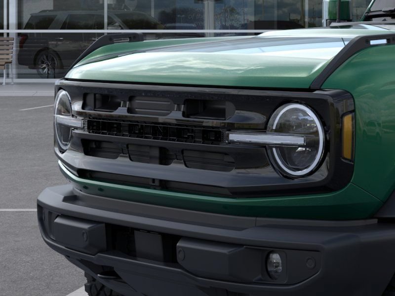 New 2025 Ford Bronco Outer Banks w/ Sasquatch Package AWD/4WD image 23