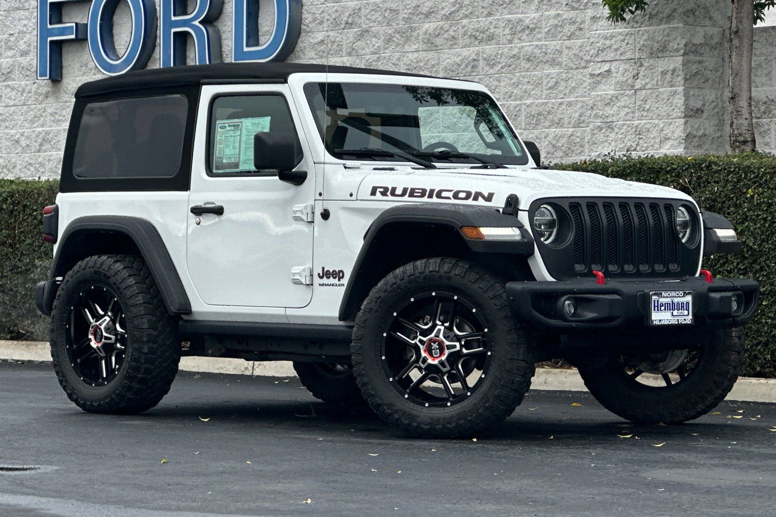 Used 2021 Jeep Wrangler Rubicon image 2