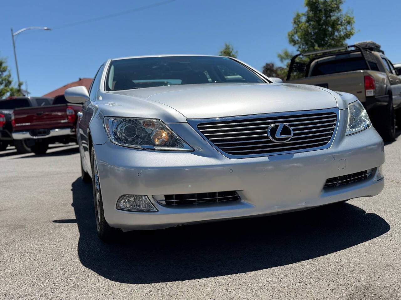Used 2008 Lexus LS 460 RWD image 5