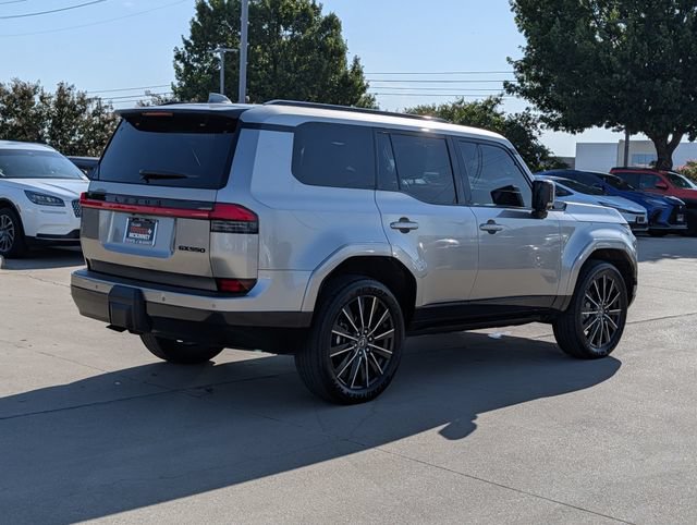 Used 2025 Lexus GX 550 w/ Accessory Package (2T) AWD/4WD image 6