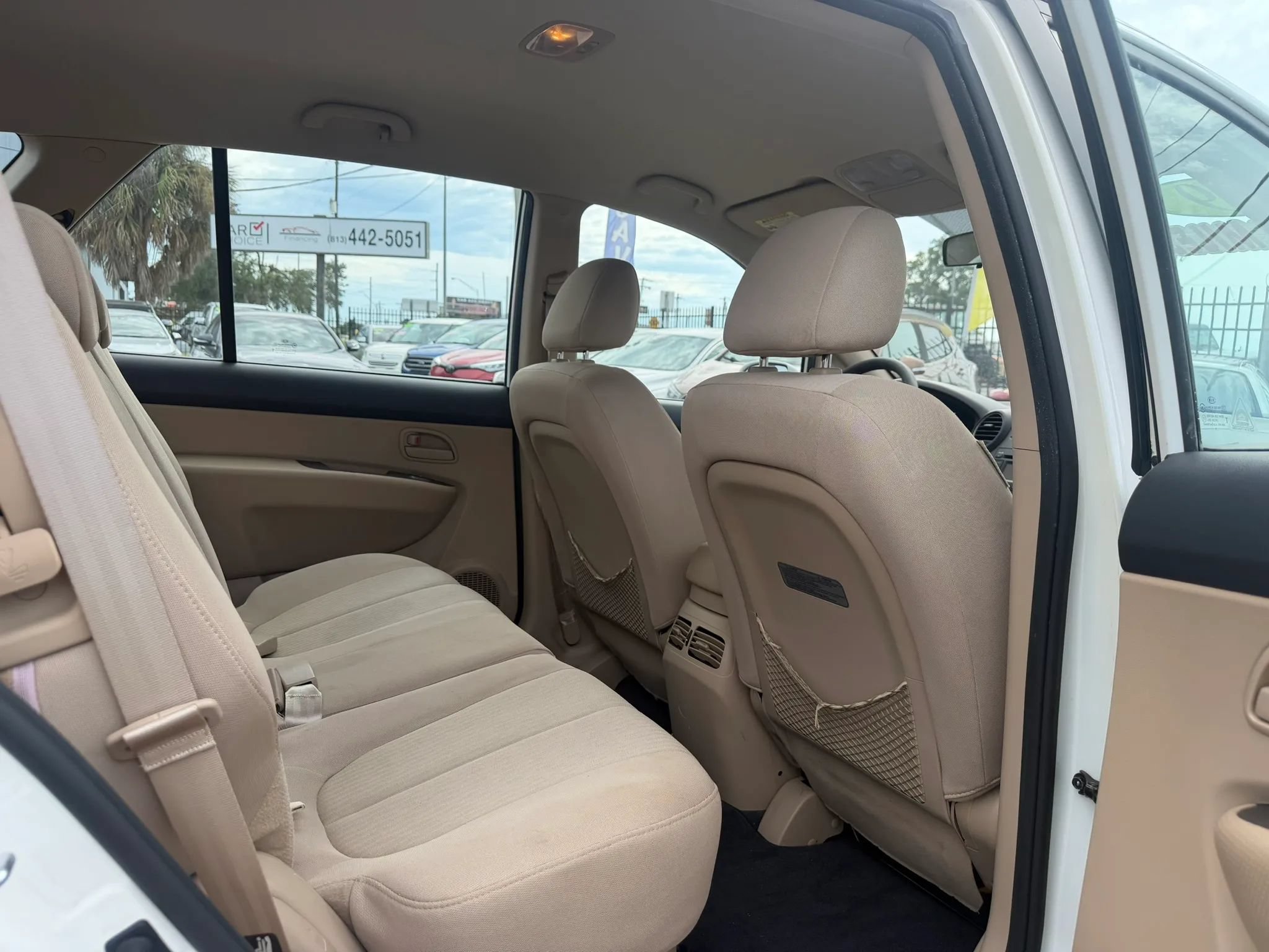Used 2009 Kia Rondo LX FWD image 12