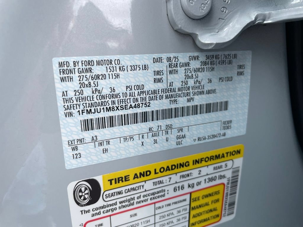 Used 2025 Ford Expedition Platinum AWD/4WD image 48