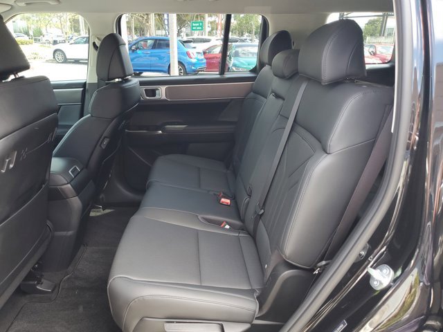 Used 2025 Hyundai Santa Fe XRT w/ Tow & Go Package image 17