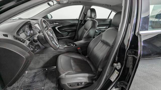 Used 2017 Buick Regal Sport Touring FWD image 12