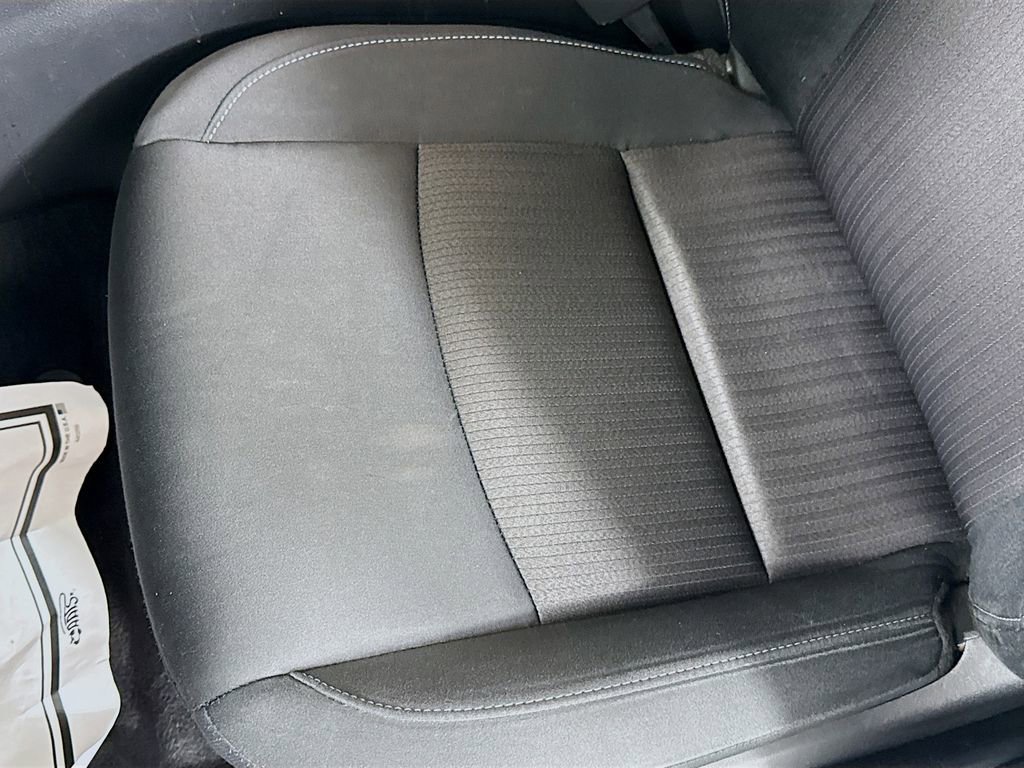 Used 2025 Nissan Altima 2.5 SV FWD image 20