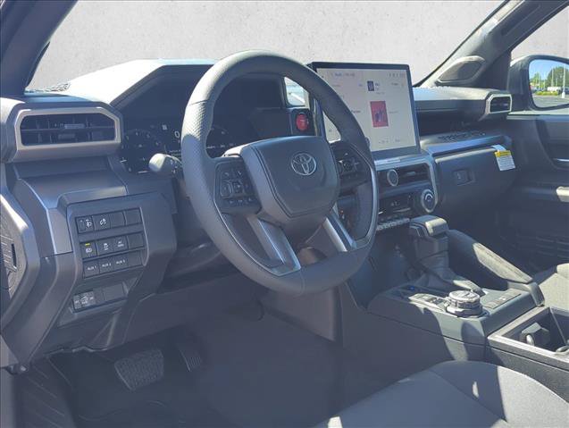 Used 2026 Toyota Tacoma TRD Off-Road w/ TRD Off Road Upgrade Package AWD/4WD image 3