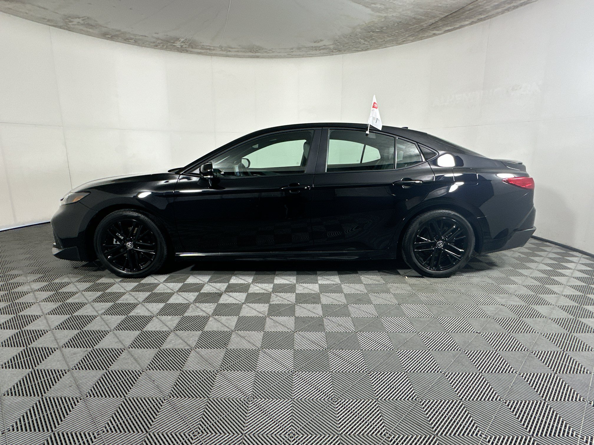 Certified 2026 Toyota Camry SE FWD image 6
