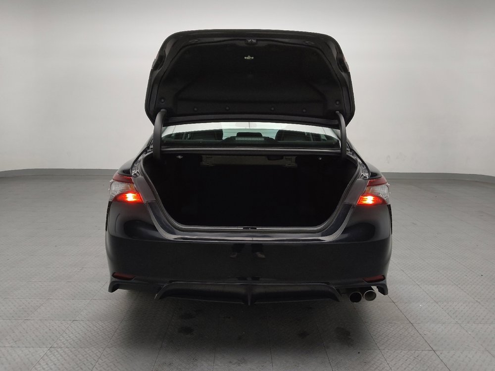 Used 2023 Toyota Camry SE image 29