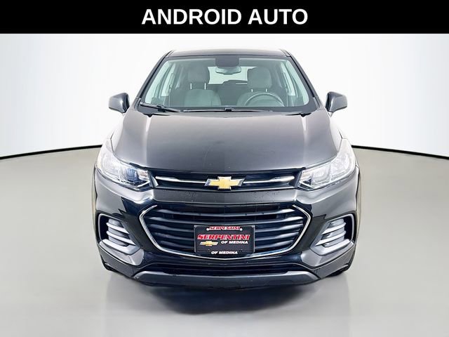 Used 2020 Chevrolet Trax LS w/ Tint and Cruise Package AWD/4WD image 4