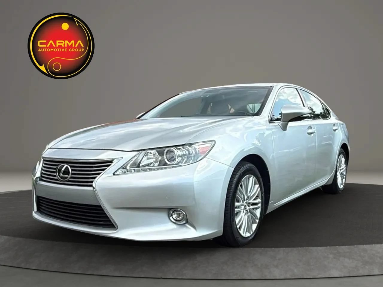 Used 2014 Lexus ES 350 w/ Luxury Package FWD image 1
