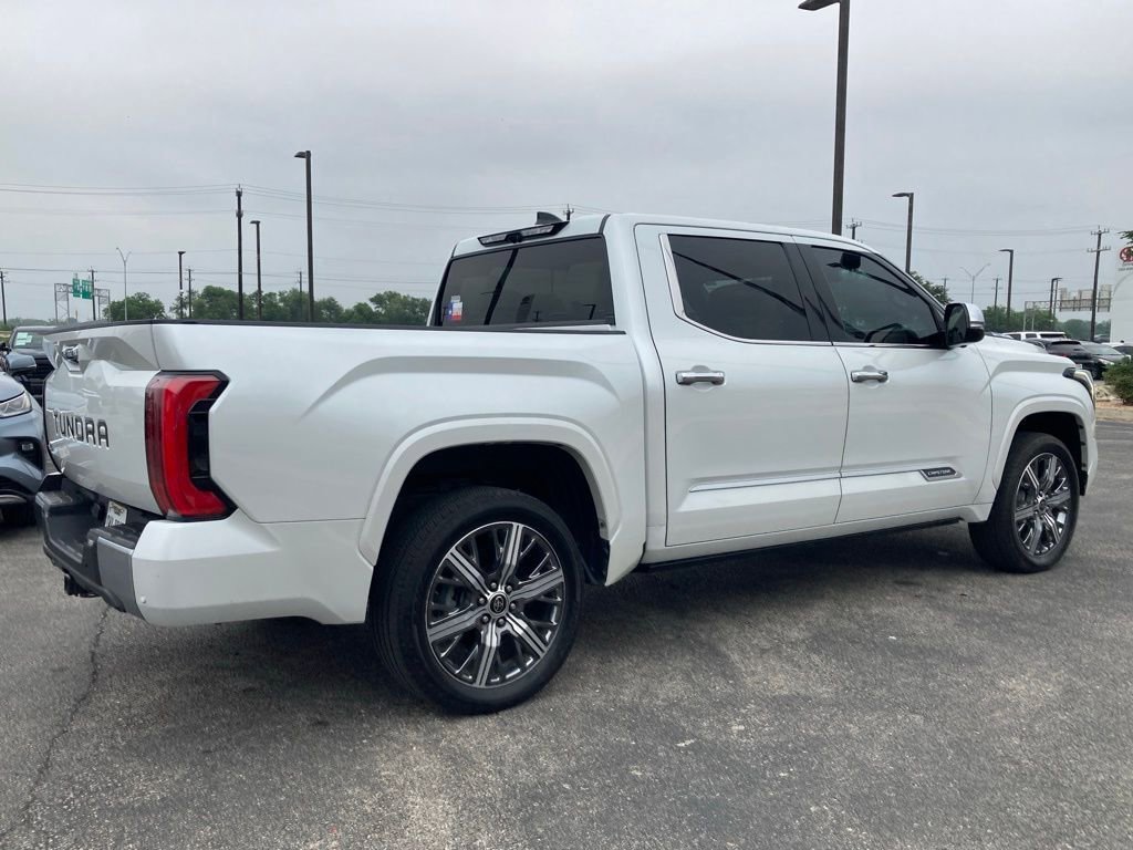 Used 2023 Toyota Tundra Capstone AWD/4WD image 4